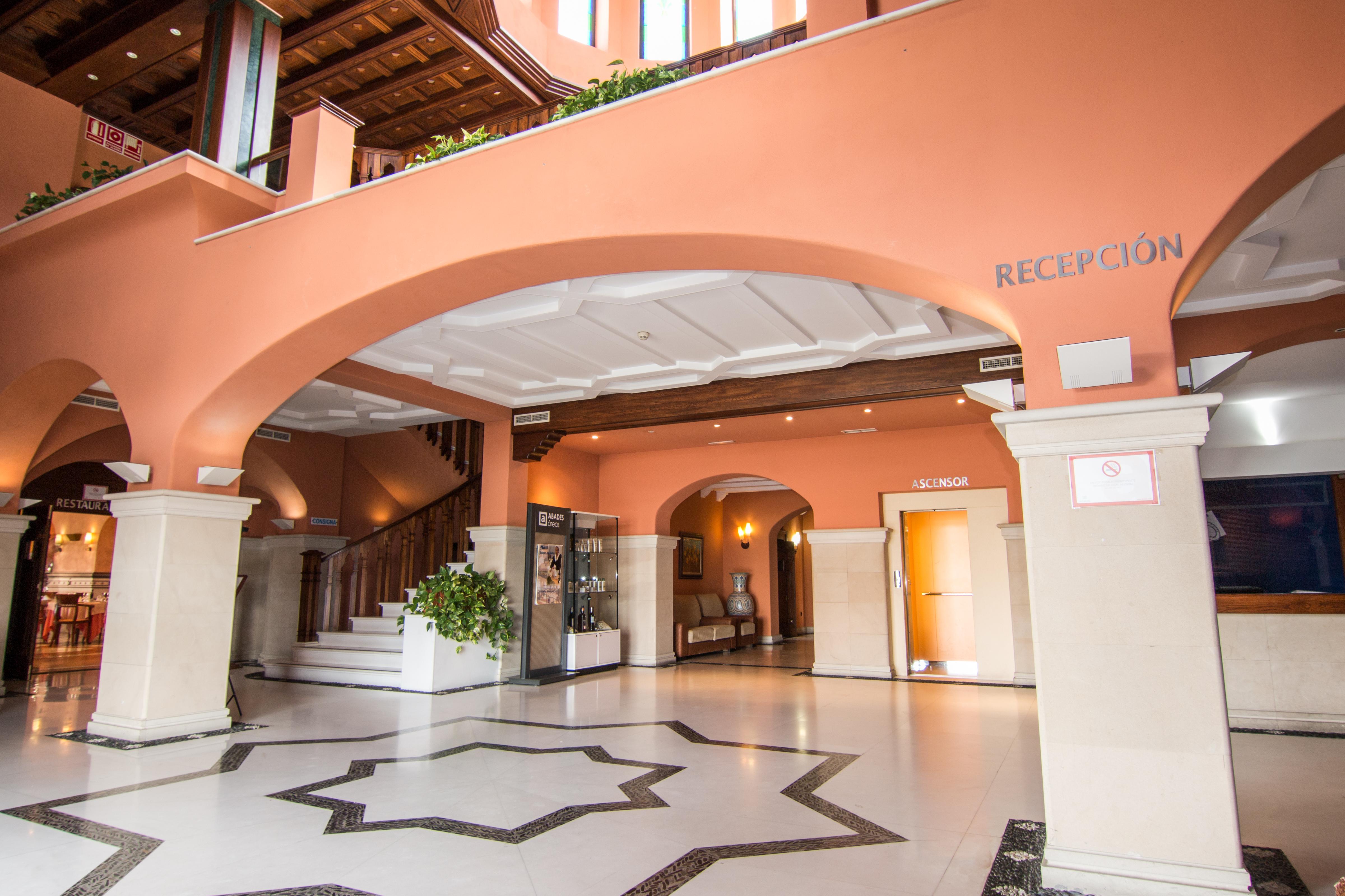 Hotel Abades Guadix Exteriör bild