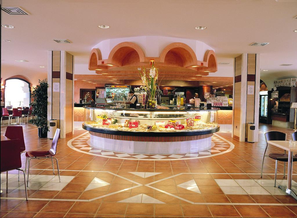 Hotel Abades Guadix Exteriör bild